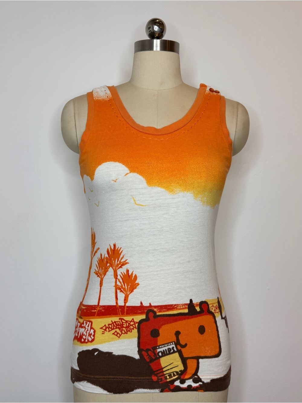 Betty’s Blue sunset tank
